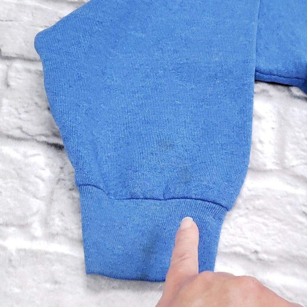 Vintage Granny Cottage Folk Patchwork Quilt Blue Sweatshirt Fits S-L - Picture 10 of 11